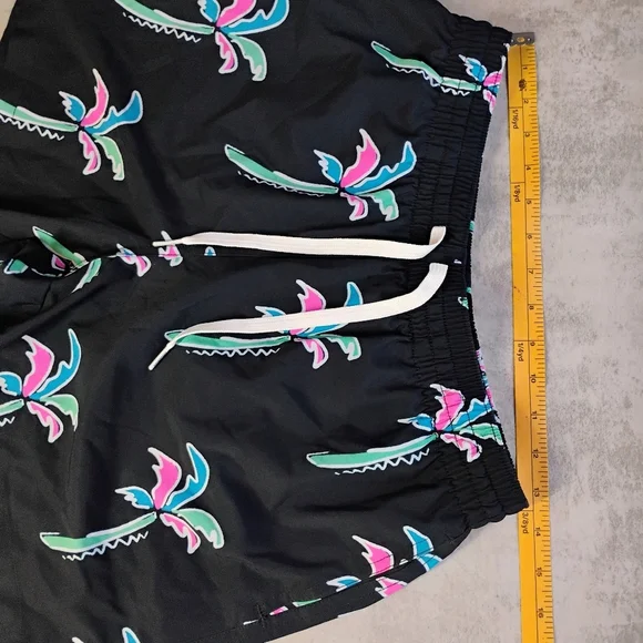 Chubbies Havana Nights Swim Trunks Mens Medium 5.5" Inseam Tropical Beachy - Picture 9 of 10